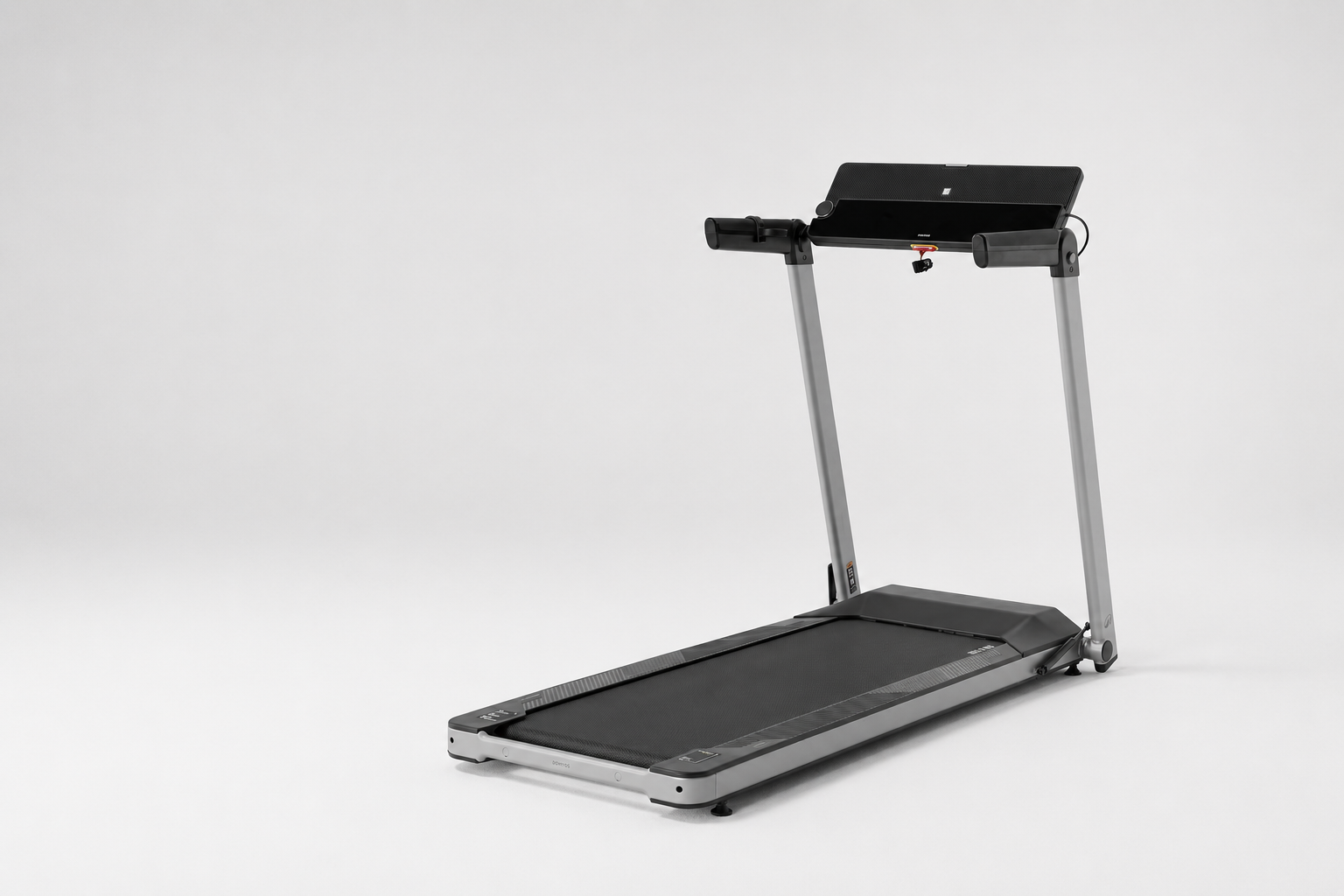 Domyos Compact Run 100 folding treadmill from Decathlon