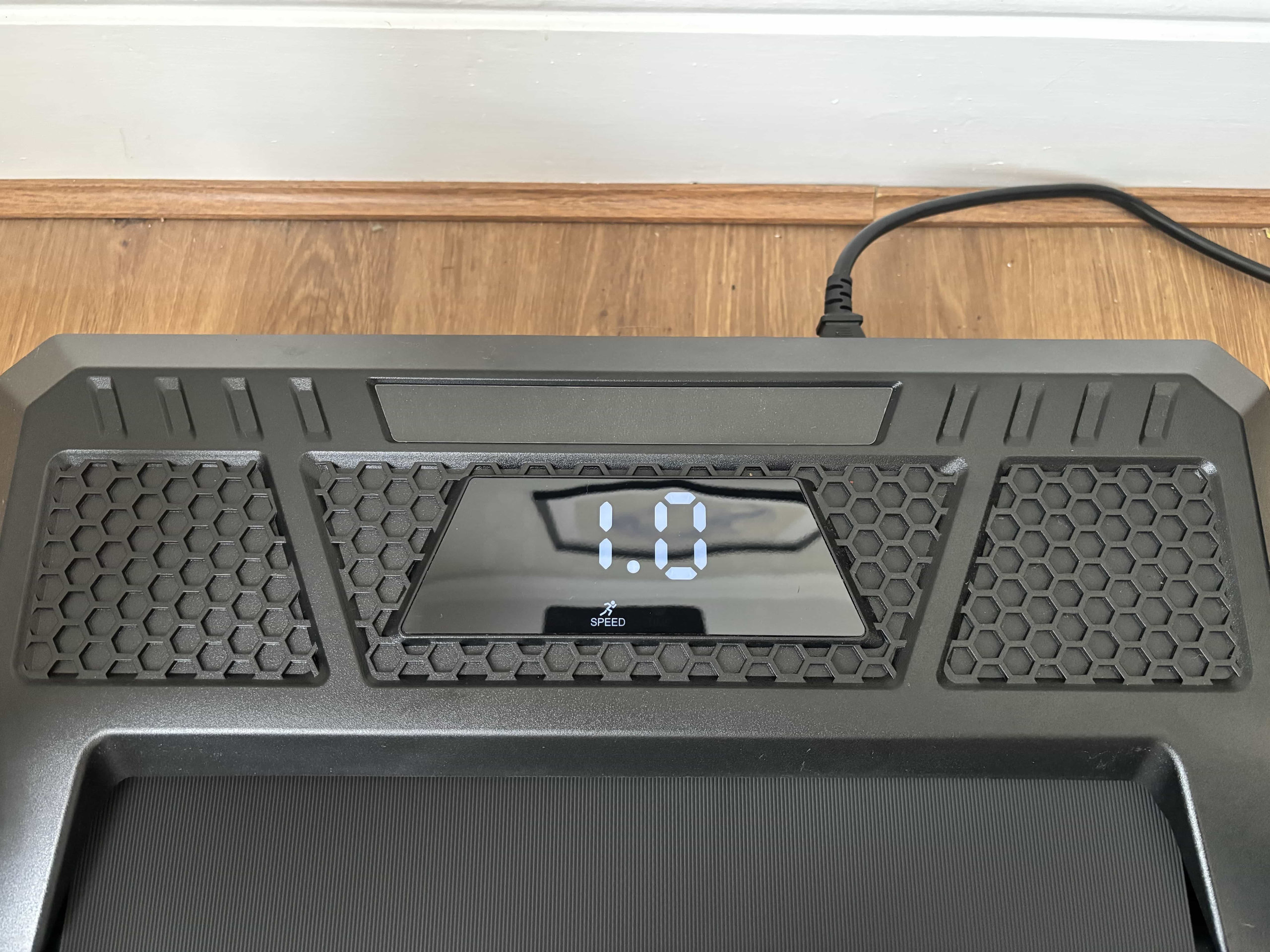 Deck console showing speed