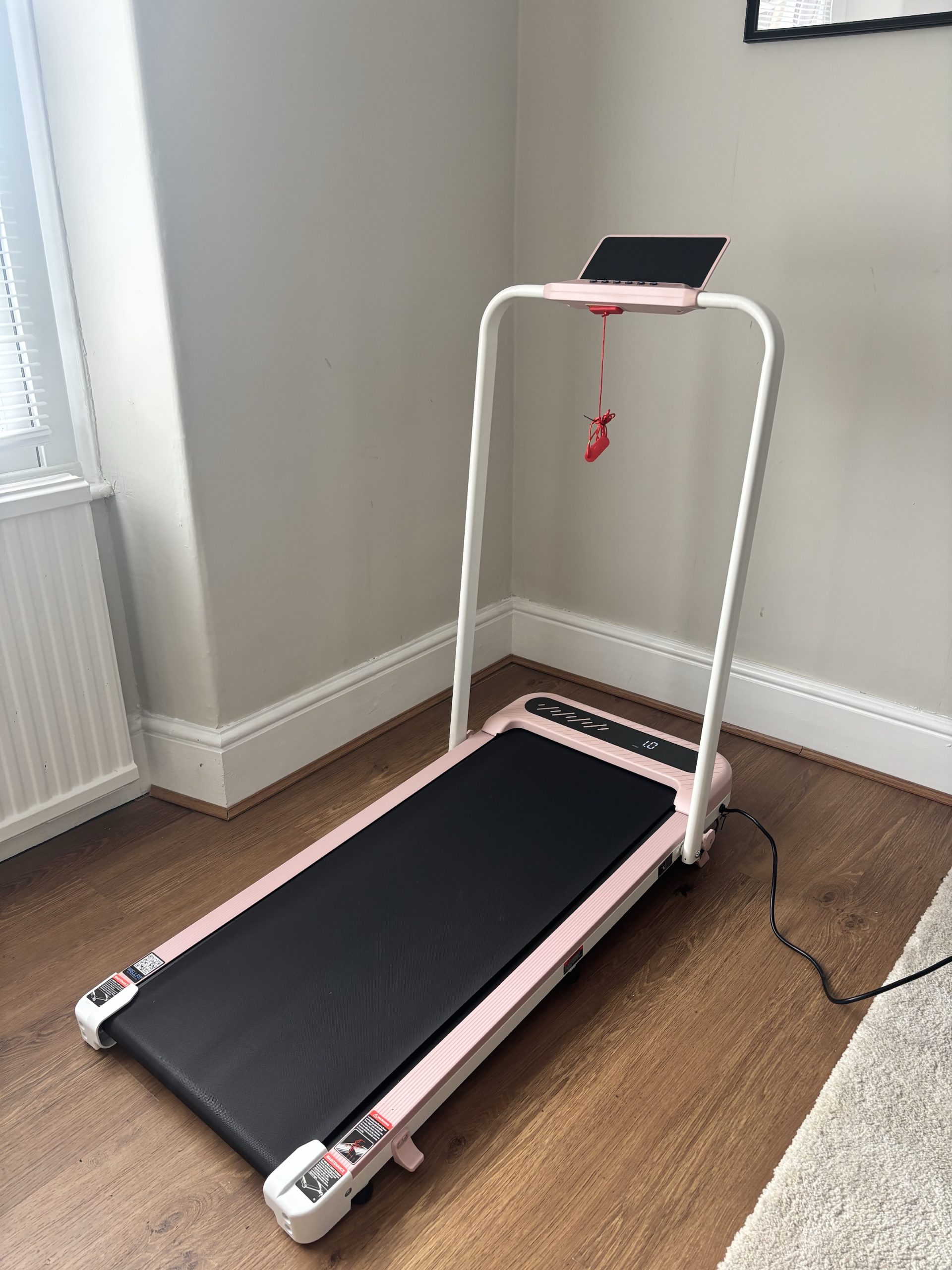 Wellfit TM037 with handrail raised and no tablet