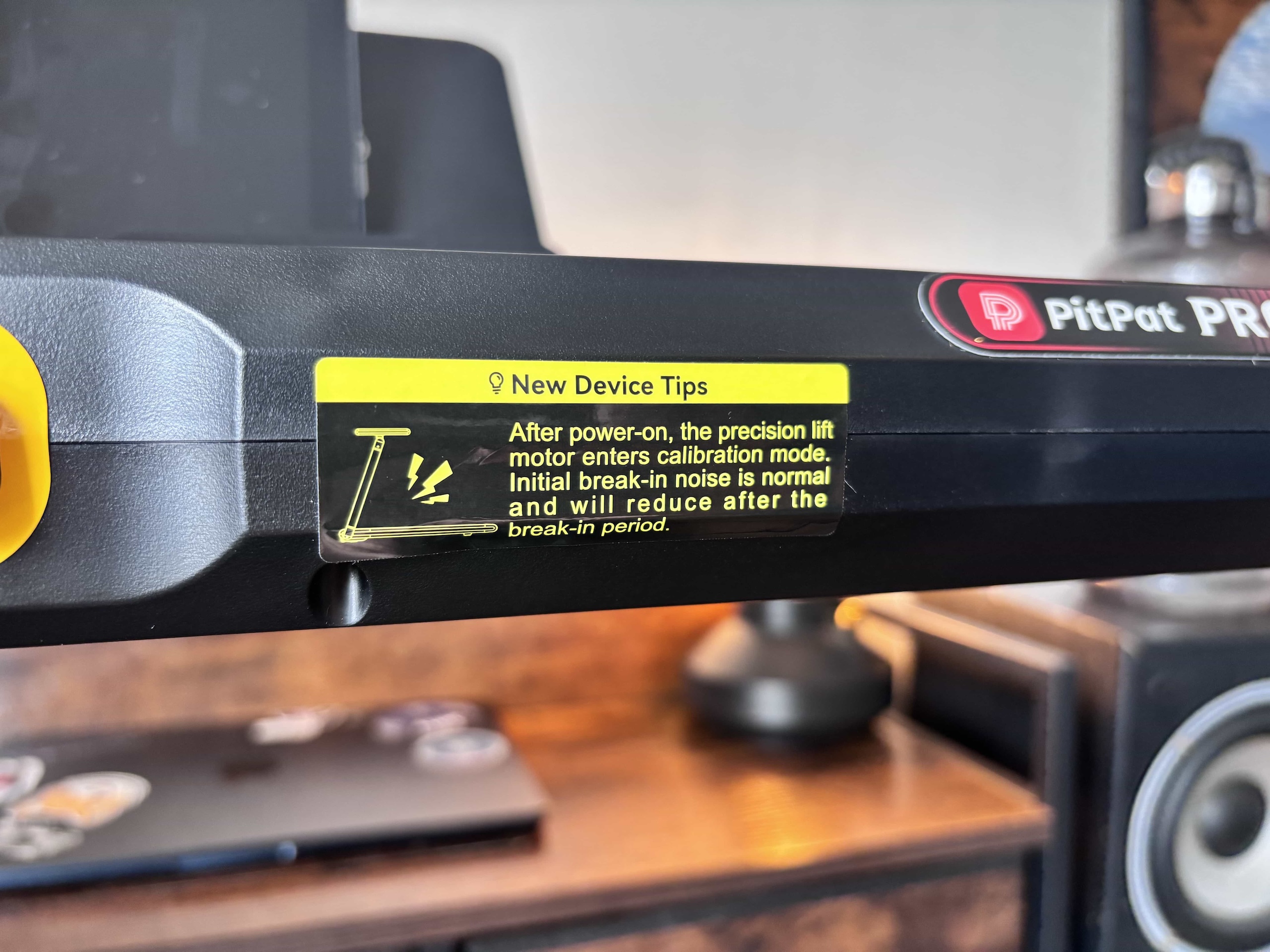 New Device Tips sticker explaining first-run calibration