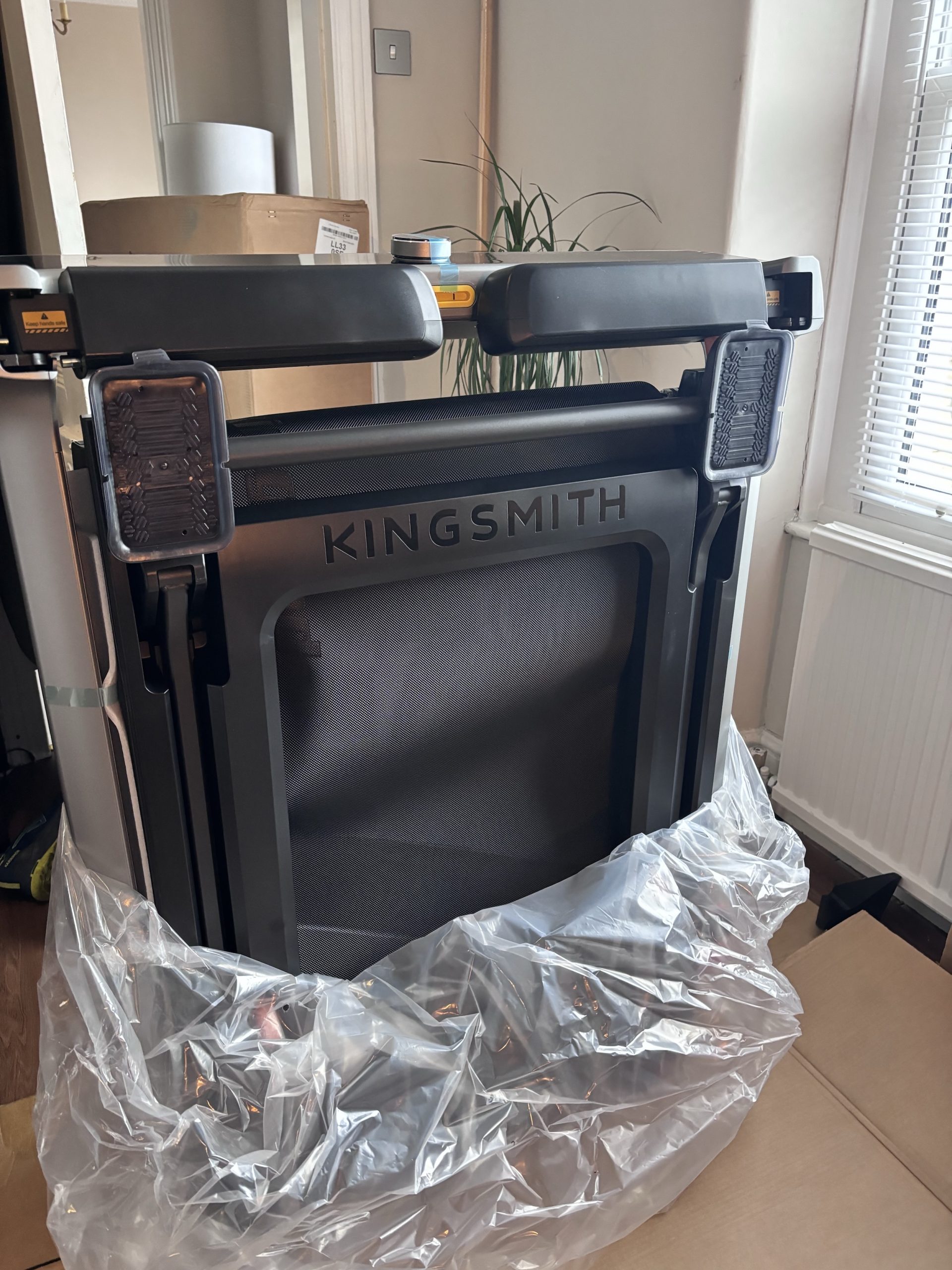 G5i levered upright with the protective bag half removed