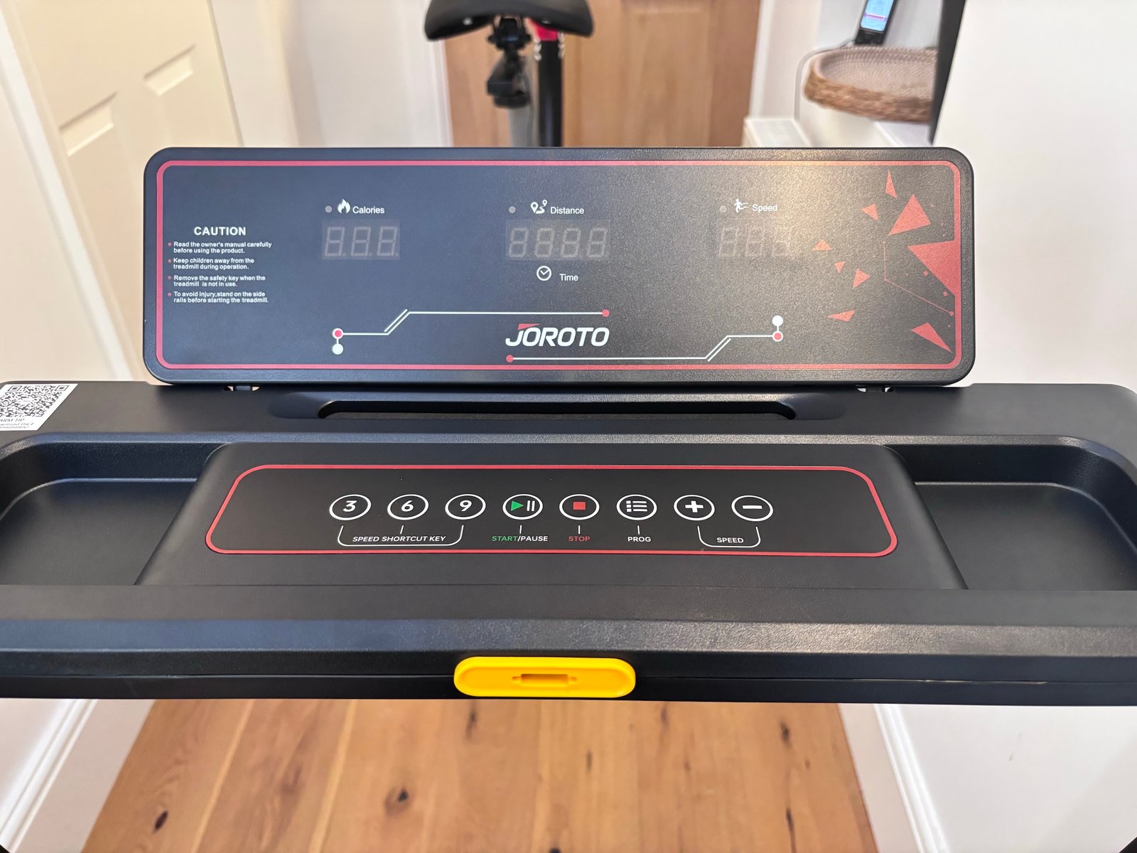 JOROTO F20 Pro: the console, switched off